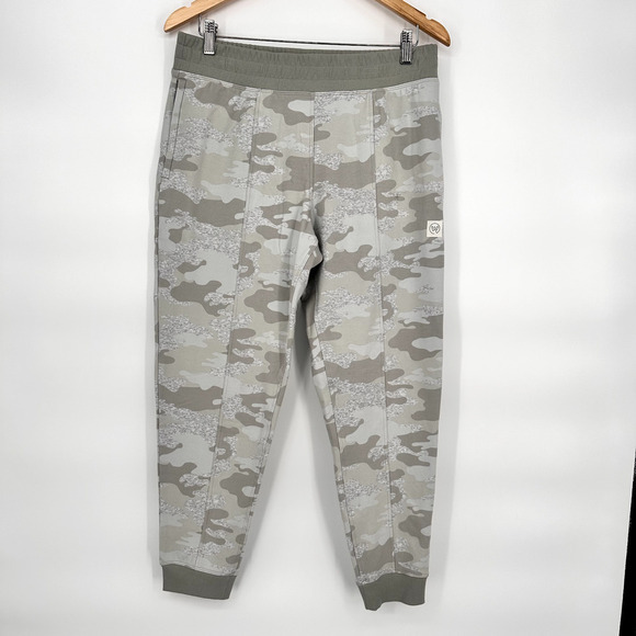We Wander Women Pull on Camouflage Sweatpants, Light Grey‎ Combo Size Medium - Picture 7 of 16